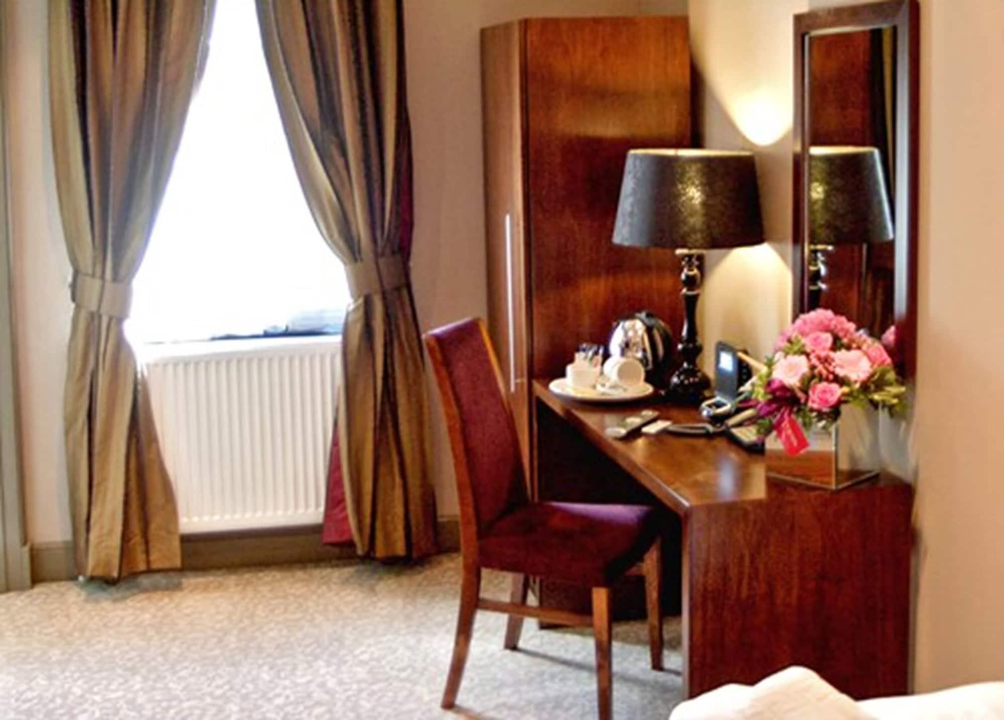 Lynnhurst Hotel Johnstone Εξωτερικό φωτογραφία